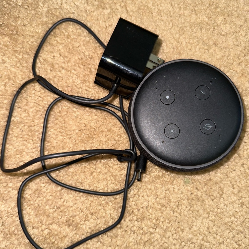 Amazon Alexa echo dot - Picture 2 of 3